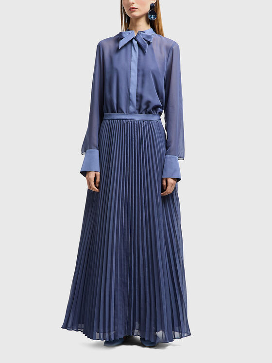Pleated maxi dress with long sleeves - 1