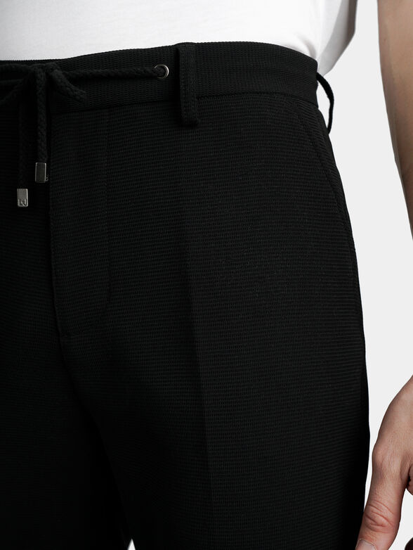 Black trousers with drawstring waist - 3