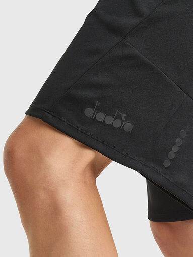 Shorts in black color - 3