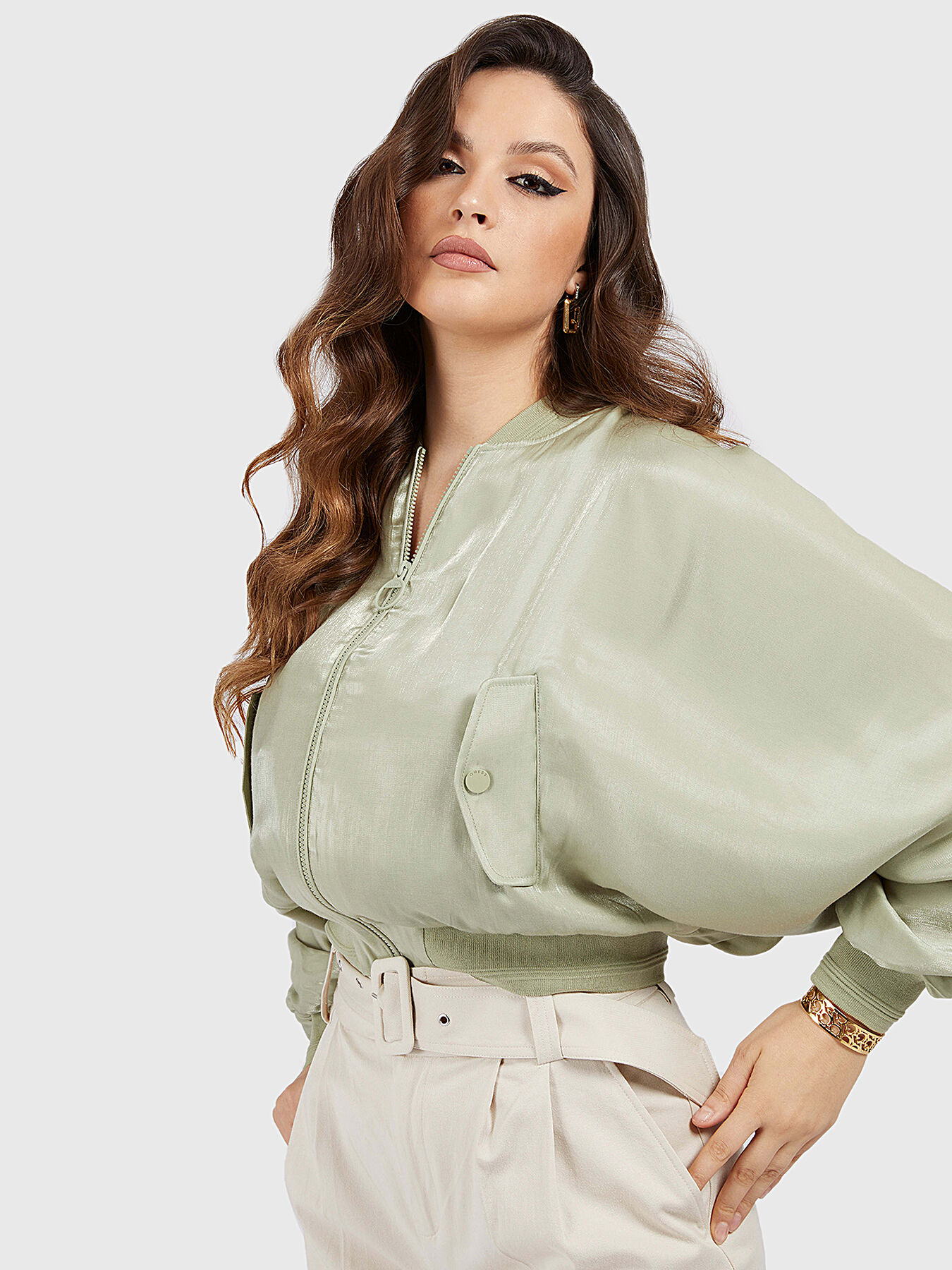 JAN Bomber jacket in pale green brand GUESS Globalbrandsstore en