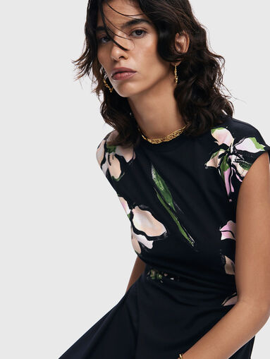 Asymmetric floral dress - 3