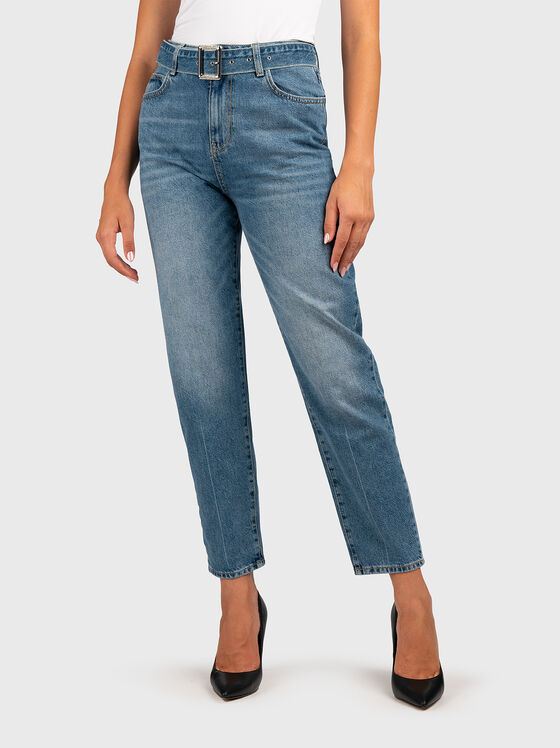 Дънки с избелен ефект и колан - 1