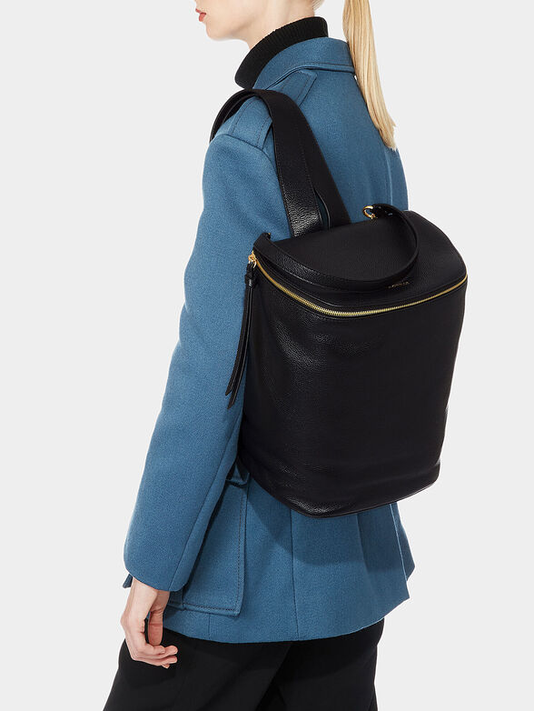 Black leather backpack - 2
