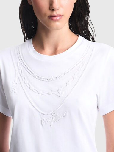 Cotton T-shirt with raised embroidery - 5