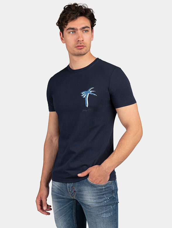 Dark blue T-shirt with attractive print - 1