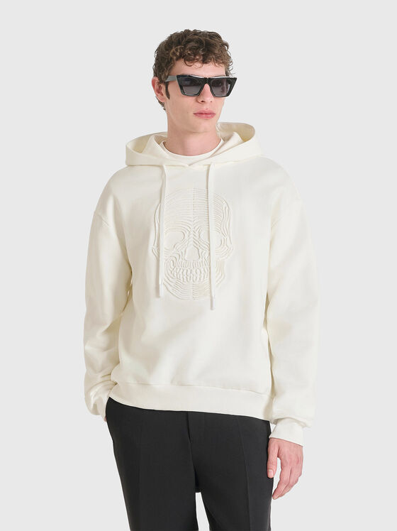 Суитшърт с качулка и релефен принт - 1