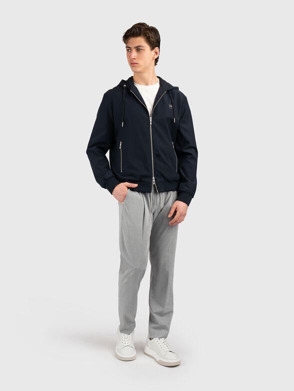 Hooded sweatshirt with a double zipper - 6