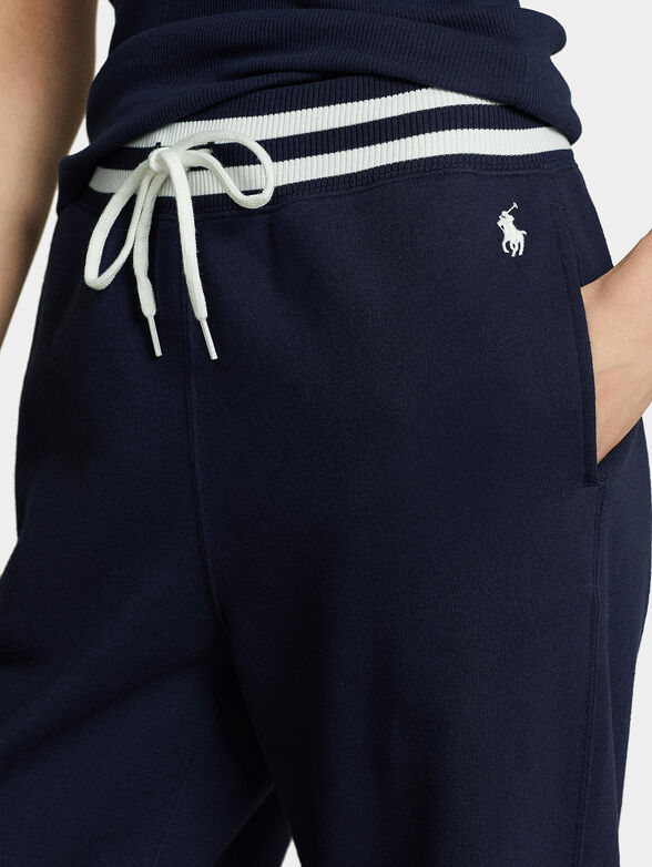 Blue trousers with logo embroidery - 3