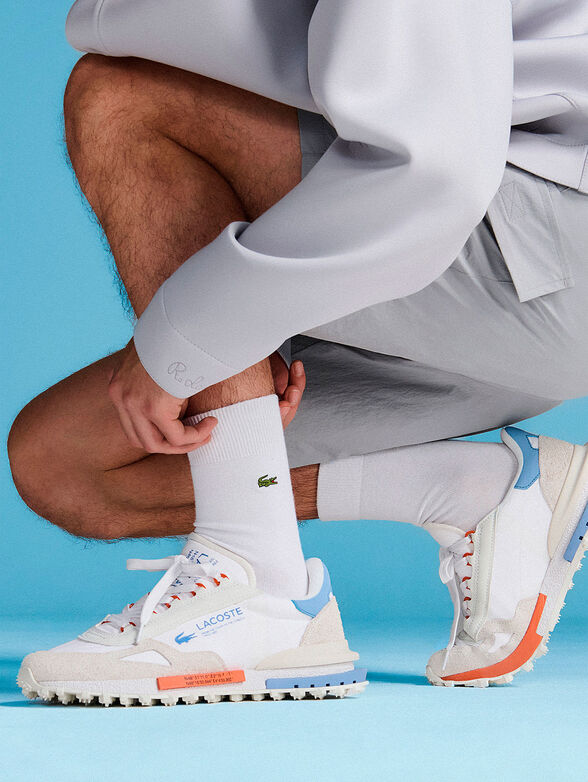 Brown sports shoes - 2