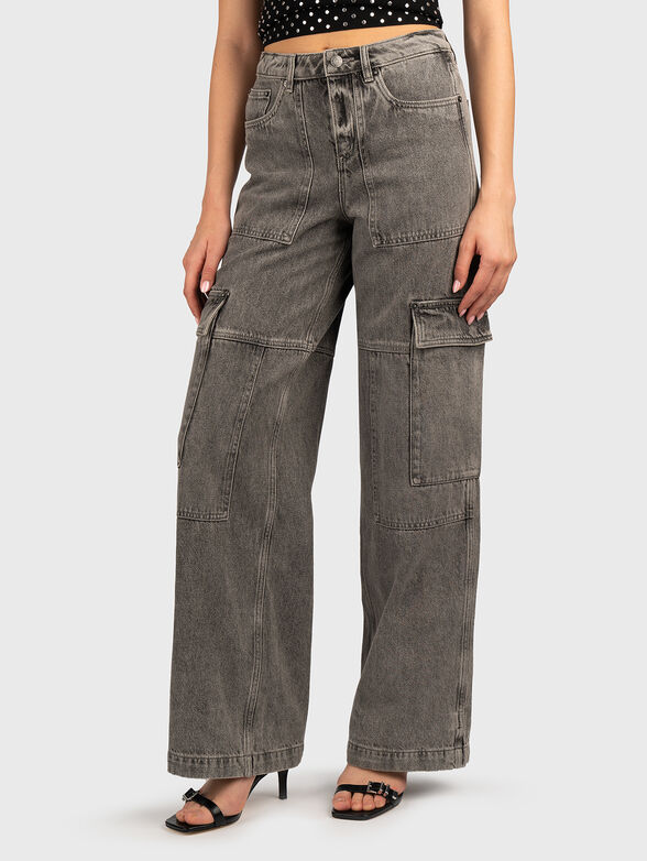 Cargo jeans with wide legs - 1