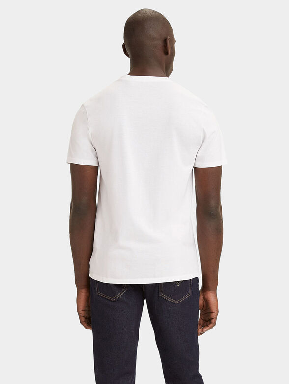 Levi&rsquo;s&reg; white cotton T-shirt with contrasting logo - 2