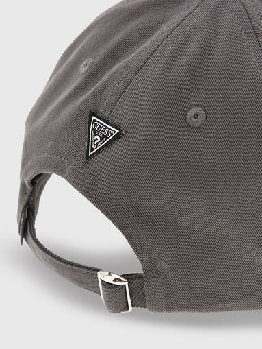 Cap with logo embroidery in black - 5