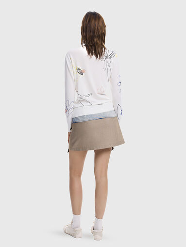 ARTY sweater with floral accents  - 3