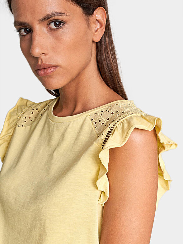 Yellow cotton top with frills - 4