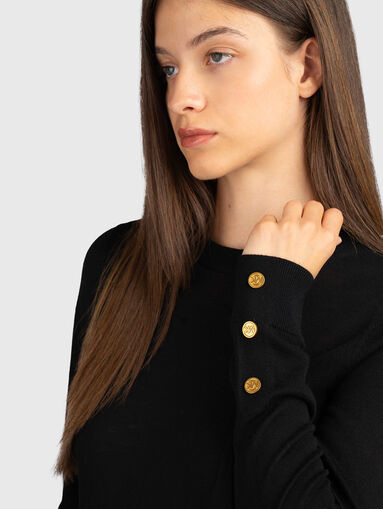 Wool sweater with accent sleeves - 5
