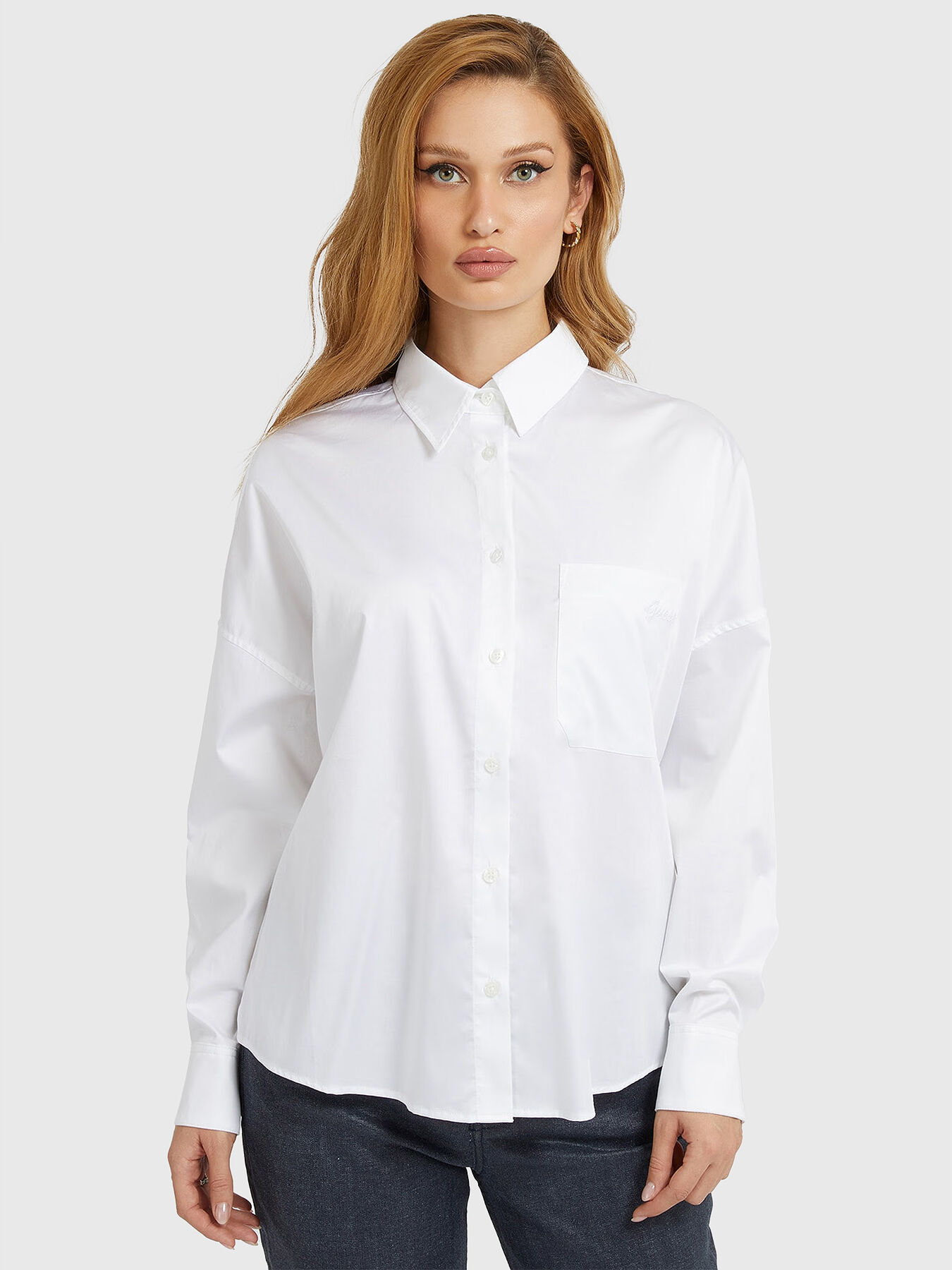 LANEY white shirt with pocket and logo embroidery brand GUESS Globalbrandsstore en