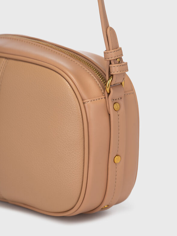 Crossbody bag with logo accent - 4