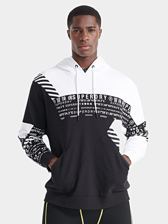 Sports sweatshirt with contrasting panels - 1