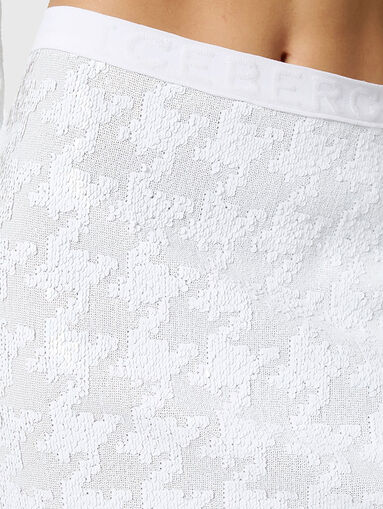 Midi skirt with appliqu&eacute;d sequins - 4