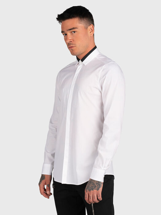 White cotton shirt with accent collar