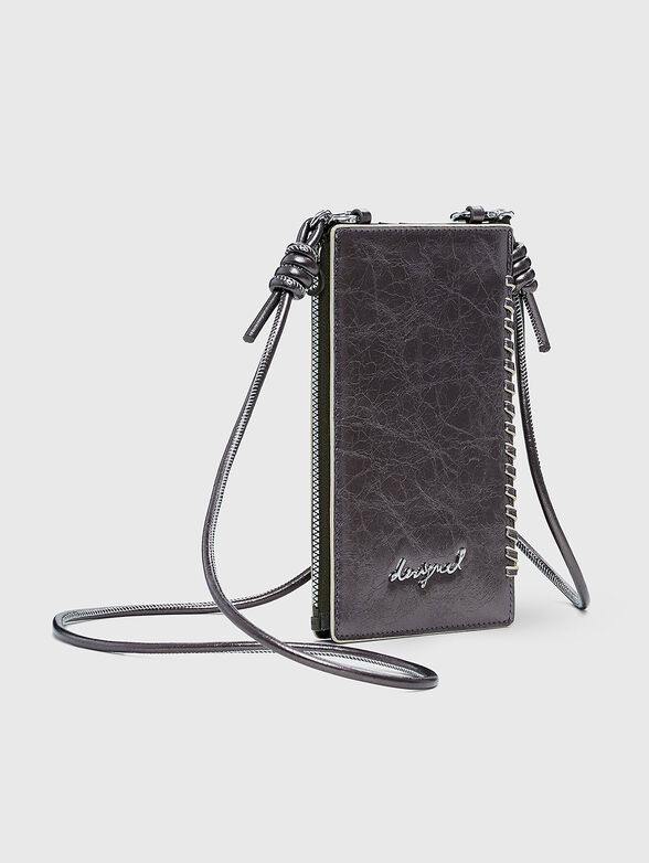 Phone case with logo accent - 5