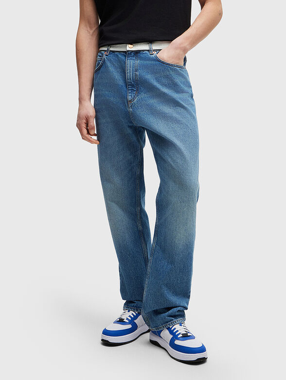 Jeans with contrast detail  - 1