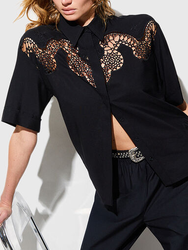 Short sleeved shirt with lace embroidery - 5