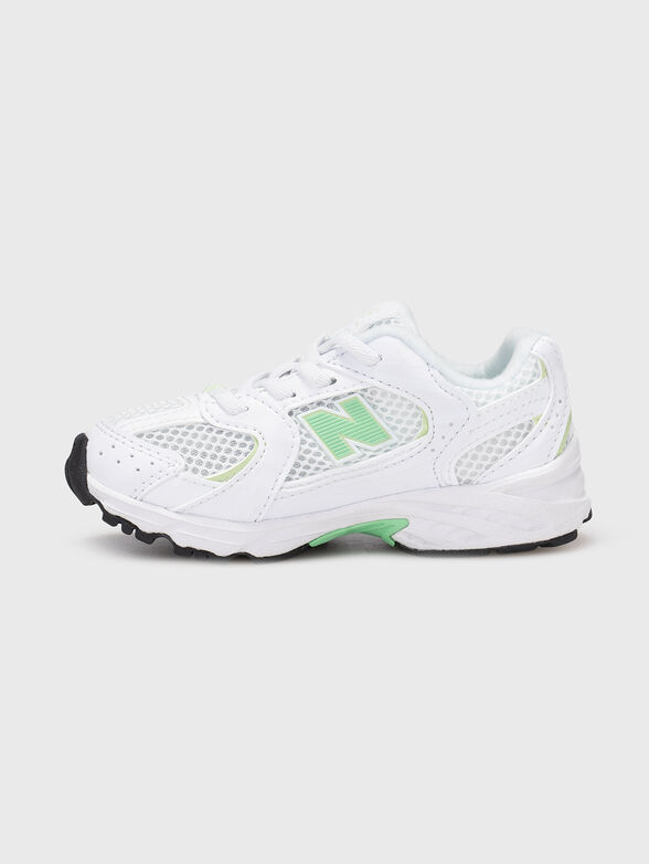 530 sports shoes with green accents - 4