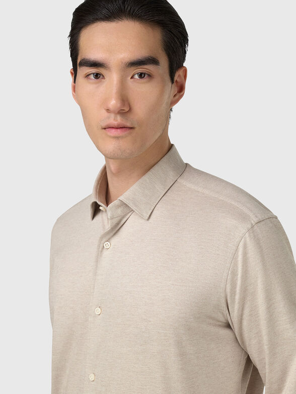 Cotton shirt in beige color - 4
