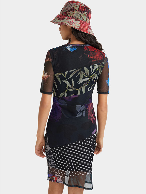 Dress with floral motifs - 2