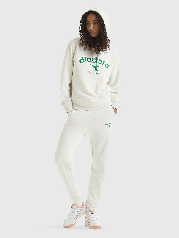 Unisex black sweatshirt with contrast logo - 4