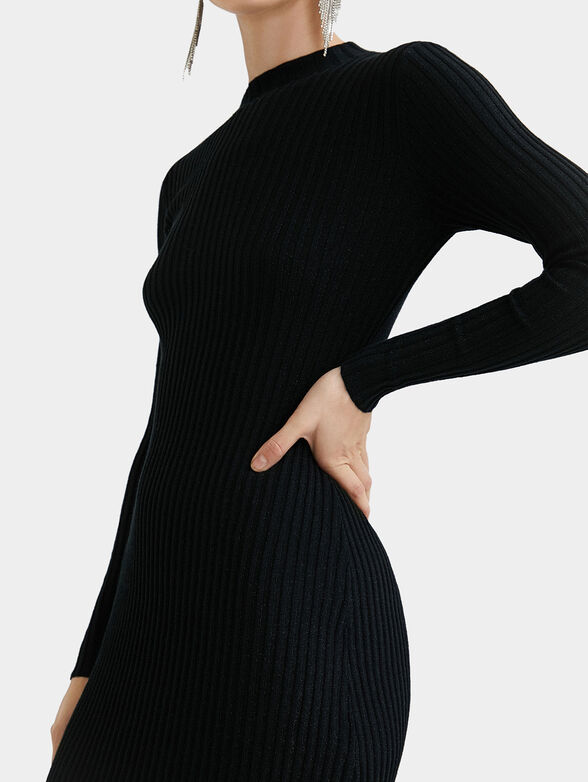 Long black dress - 5