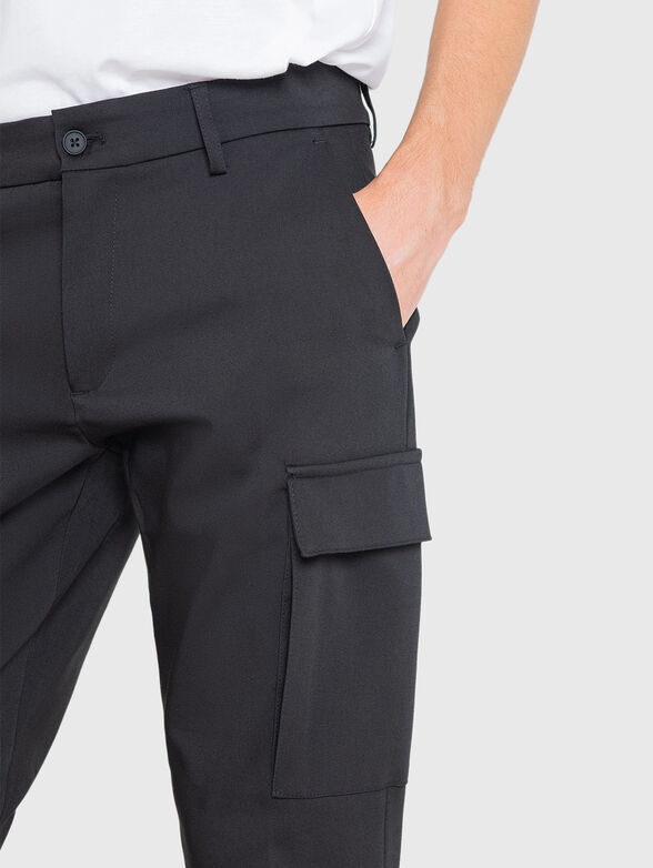 Black cargo trousers - 3