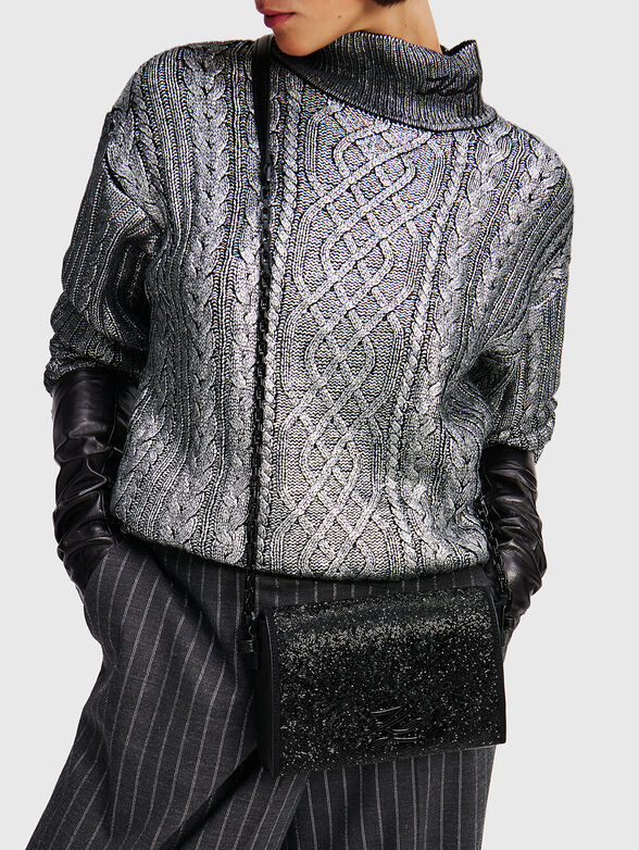 Crossbody bag with beads - 2