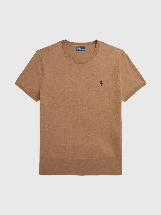 Пуловер в бежов цвят - 1