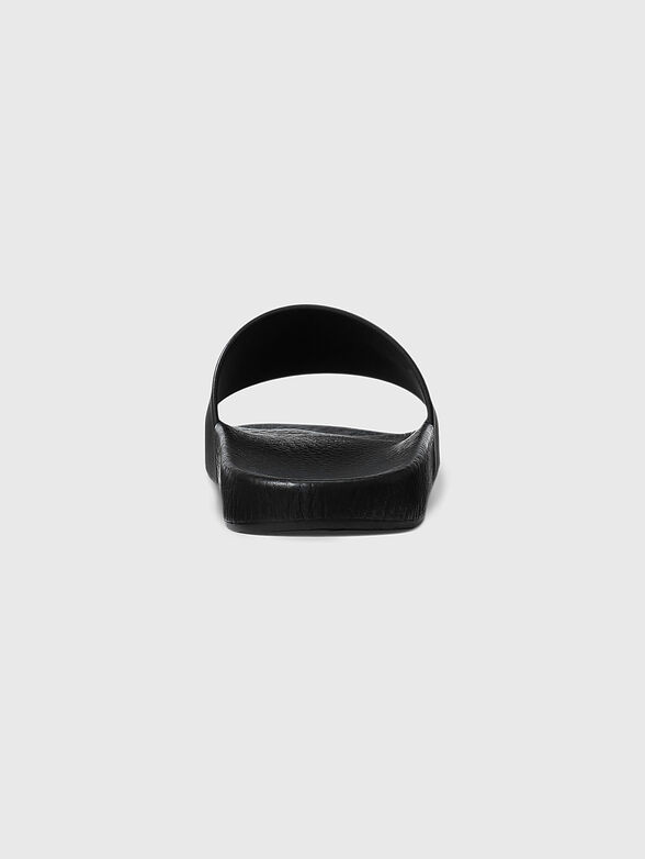 Slippers in black with contrasting logo - 3