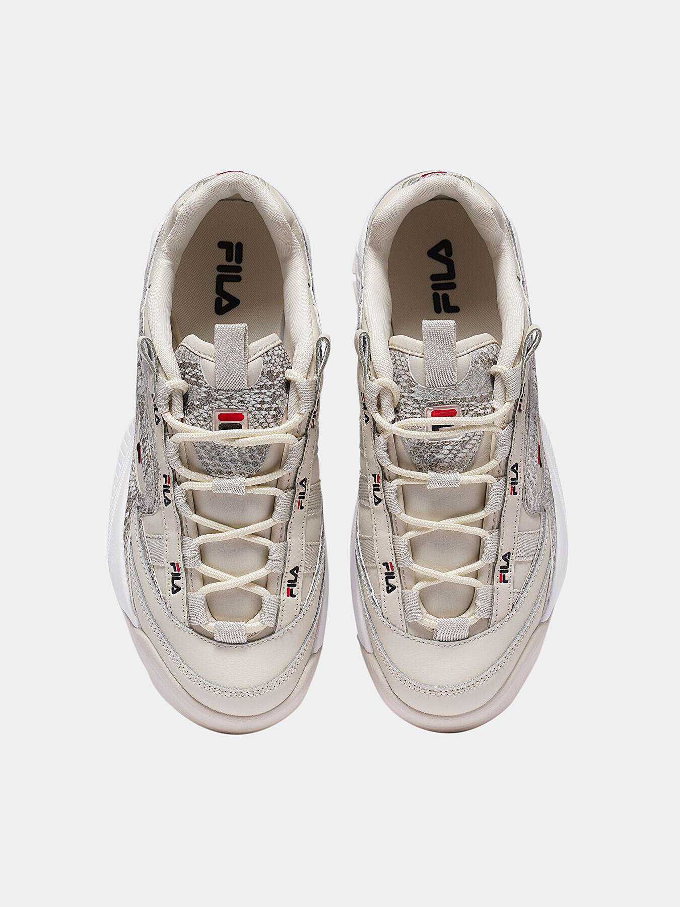 Fila d clearance formation on feet
