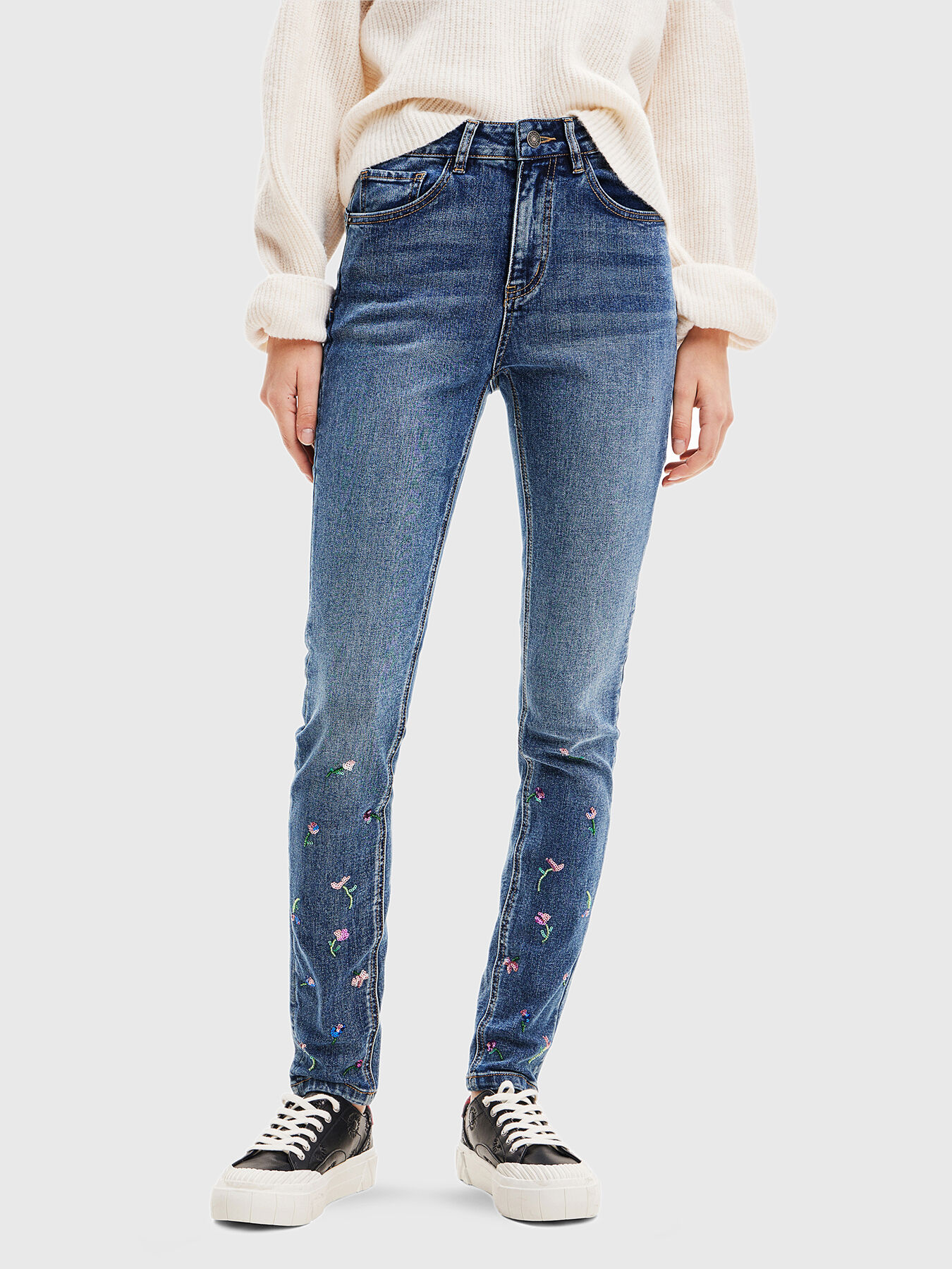 Desigual embroidered new arrivals jeans