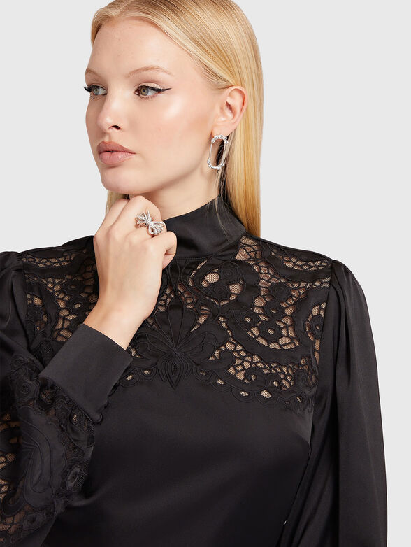 Black blouse with accent back and puff sleeve - 3