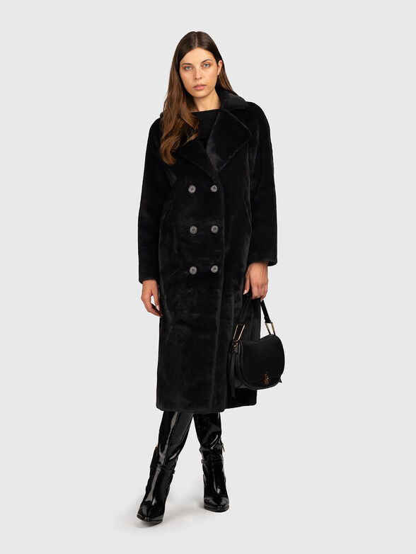 Oversized coat with buttons - 1