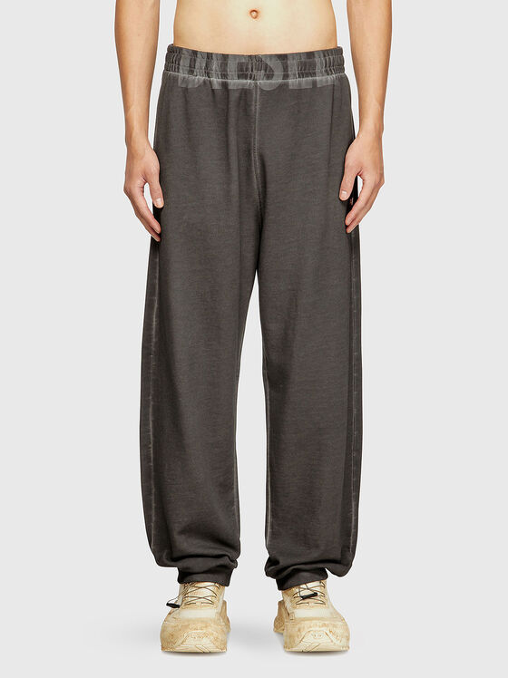 Памучен спортен панталон P-MARKY-CUFF-T1 - 1