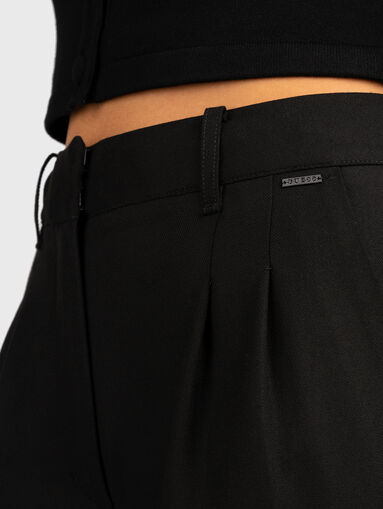 DORIS straight trousers in black  - 4