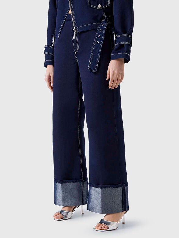 Jeans with turned-up cuffs  - 2