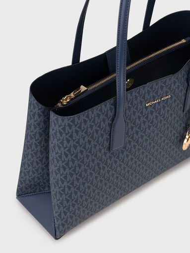 Monogram logo print bag in dark blue - 5