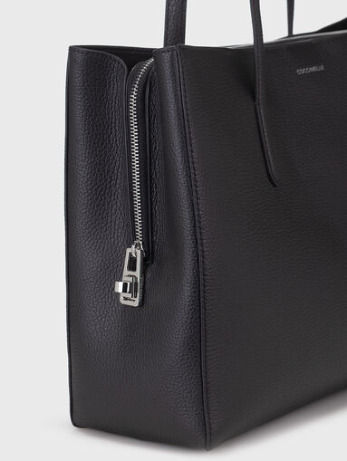 Beige leather bag  - 4