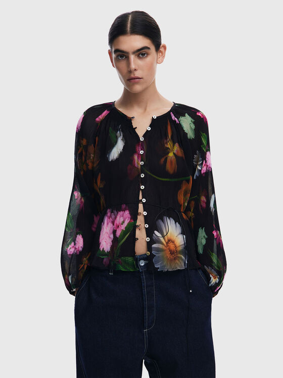 Blouse with long sleeves and buttons - 1