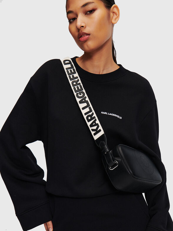 K/CIRCLE leather crossbody bag with logo perforation - 2