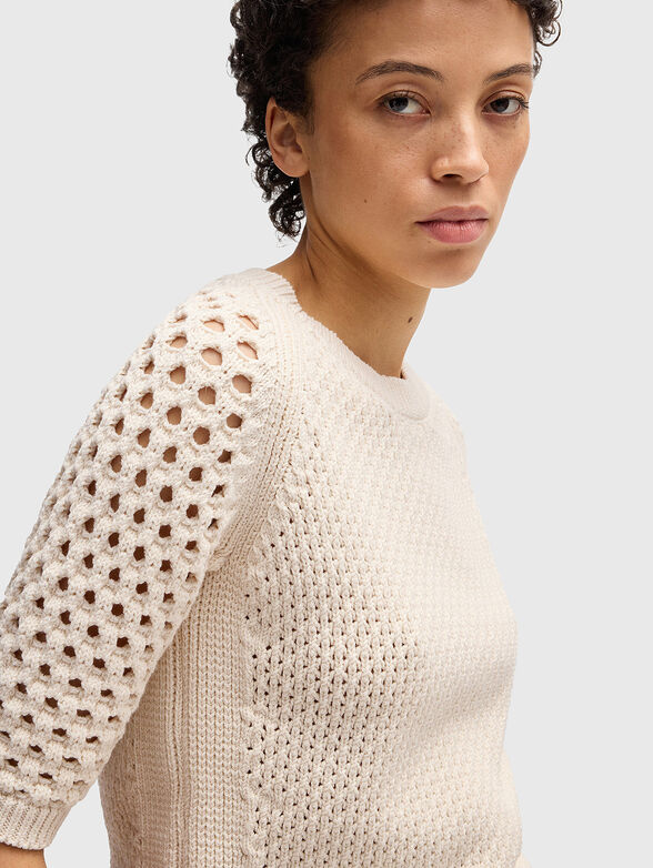Knitted sweater with oval neckline - 4