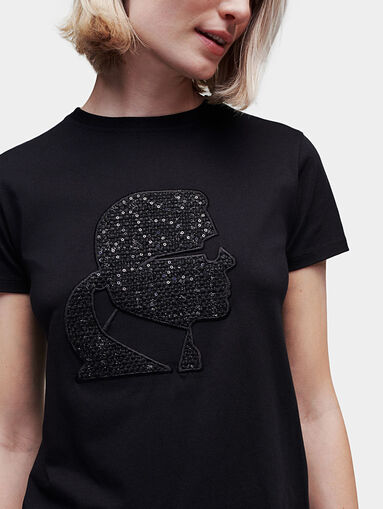 Branded T-shirt with boucle logo - 3