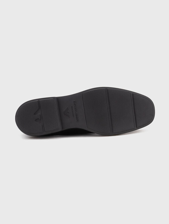 Leather shoes with logo detail - 5